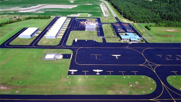 Halifax-Northampton Regional Airport (KIXA)