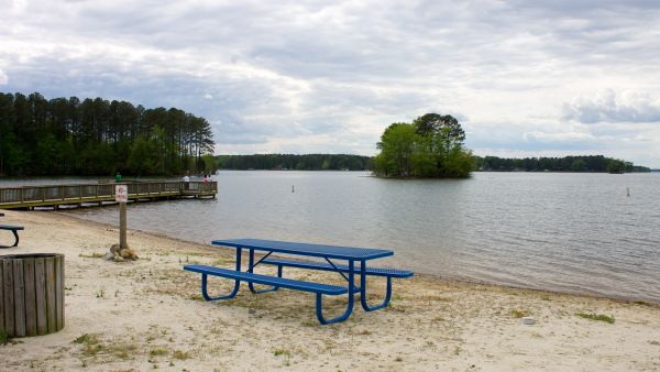 Lake Gaston Day Use Area