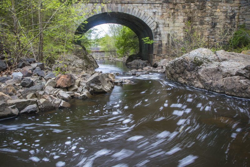 Chockoyotte-Creek-Aqueduct Along the Roanoke Canal Trail