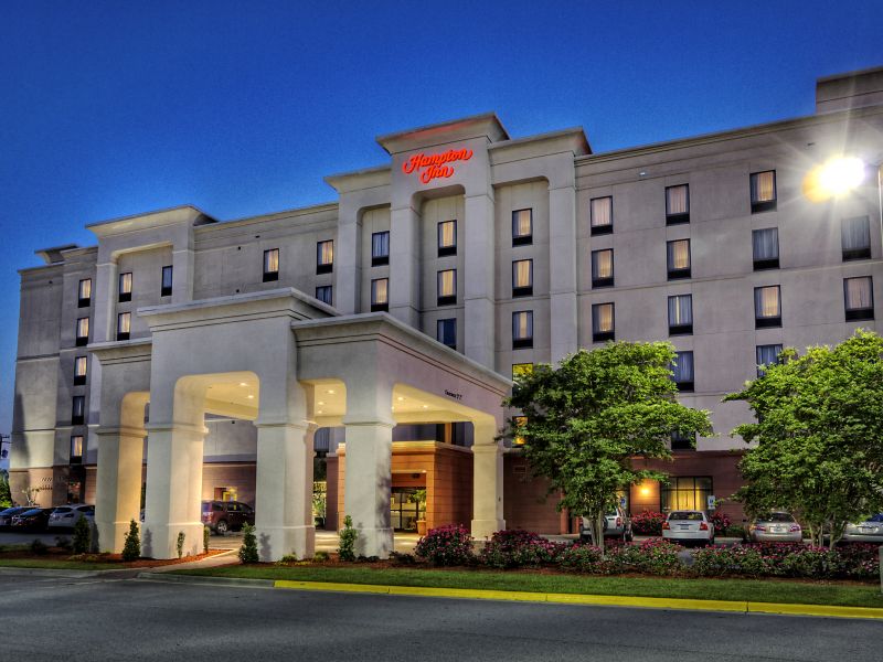 Hampton Inn - Roanoke Rapids